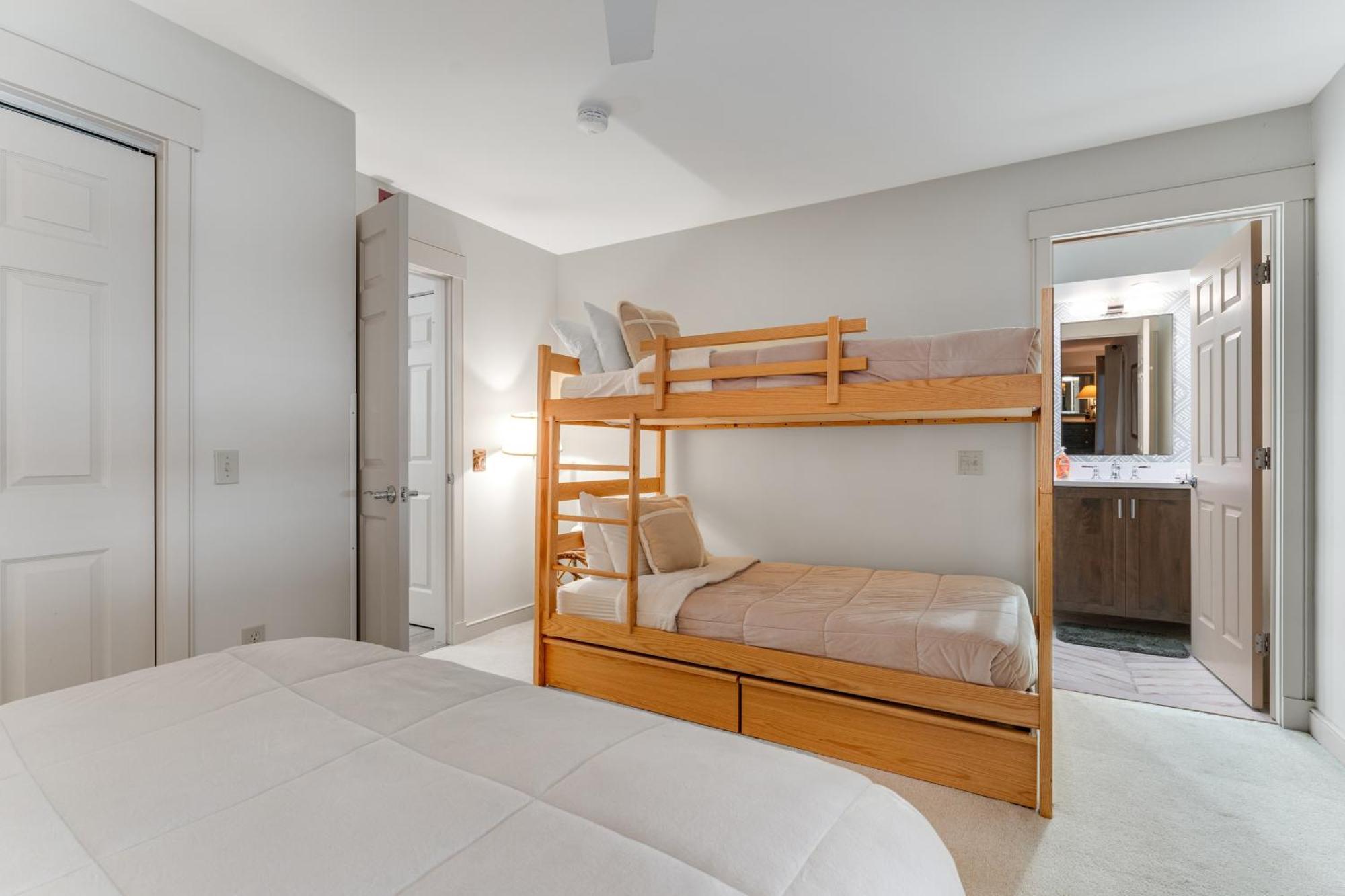 Solitude Village J202 ラッドロー エクステリア 写真
